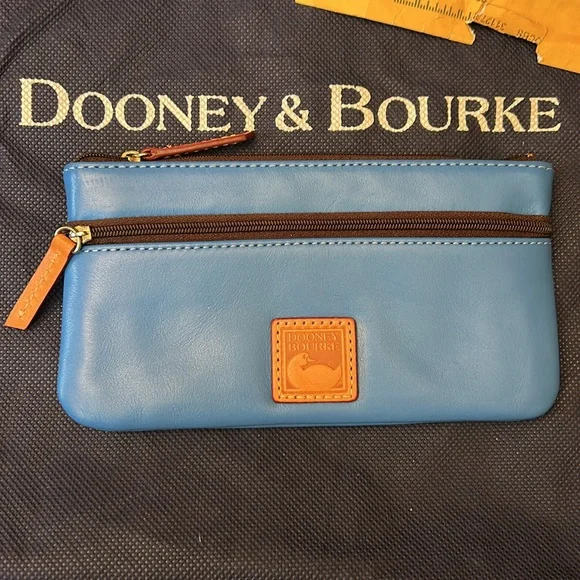 Dooney & Bourke Wexford Leather McKenzie Blue Hobo Bag w/matching wallet. NWOT - Picture 4 of 7
